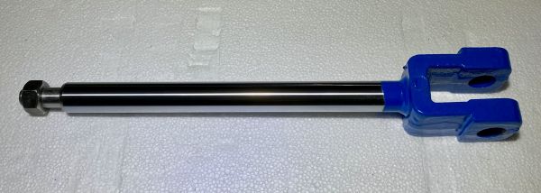 Шток циліндра Ц75/30-200(кована вилка) з гайкою