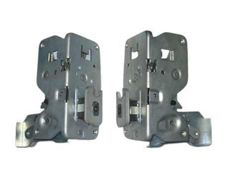 Замки дверей МАЗ лівий + правий (ІЖКС.304265.004-06/07) 64221-6105012/13