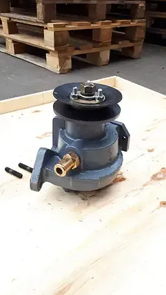 Насос водяний ЯМЗ-236 (2361307010)