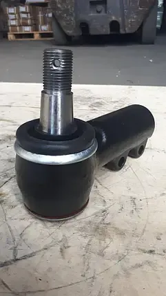 Наконечник рульової правий МАЗ (64223003056),6422-3003056