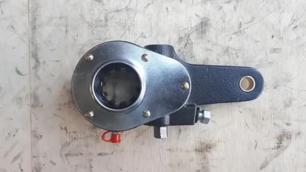 Важіль регулювальний передній прямий