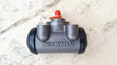 Циліндр гальмівний задній (Волга, Газель)(під штуцер ф10мм)