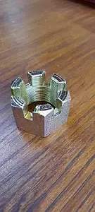 Гайка М33х1,5 пальца реактивного (корончатая)