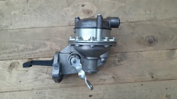 Насос паливний (Б10)