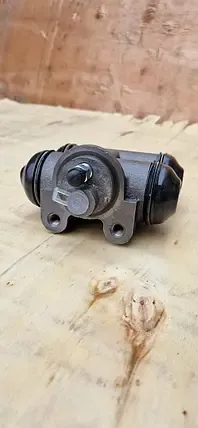 375-3501030-10 Циліндр гальмівний колісний в сб.УРАЛ (3753501030)