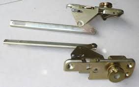 Замки дверей лівий + правий старого зразка КАМАЗ комплект 5320-6105020/21