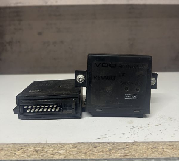 Блок управління центральним замком Renault 5010577661/VDO 410415005003