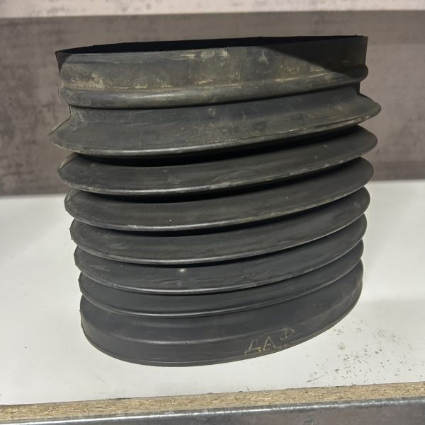 Гофра повітряного фільтра б/в DAF XF 105 (1310894)