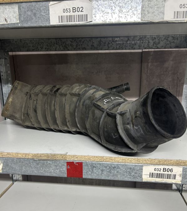 Патрубок повітряного фільтра DAF XF95 1362665