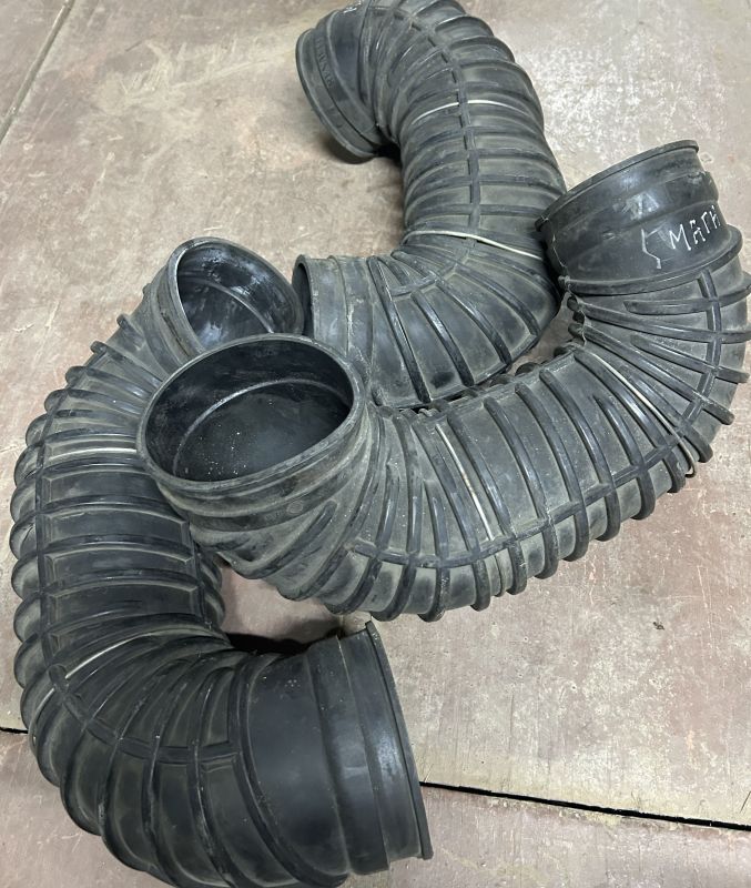 Патрубок (гофра) турбіни Renault Magnum євро 2-3, 5010491105