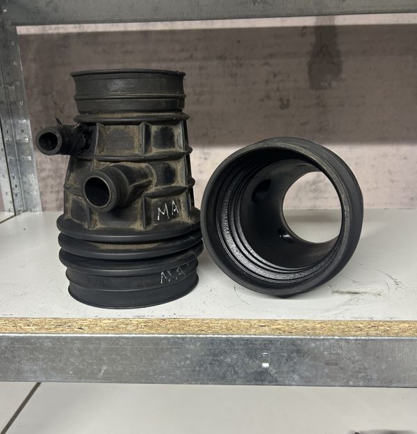 Патрубок повітряного фільтра MAN TGA 51094020118  51.09402-0118