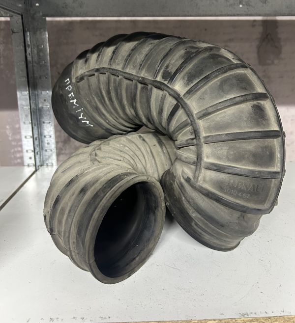 Шланг повітрозабірника для вантажівки Renault Premium