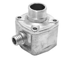 Коробка термостата з патрубком в зборі МАЗ 236-1306052/53