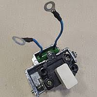 Щіткотримач генератора в зборі з регулятором